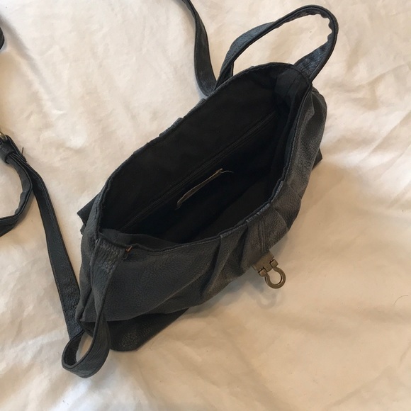 Crossbody bag with decorative detail and flap - Picture 3 of 4